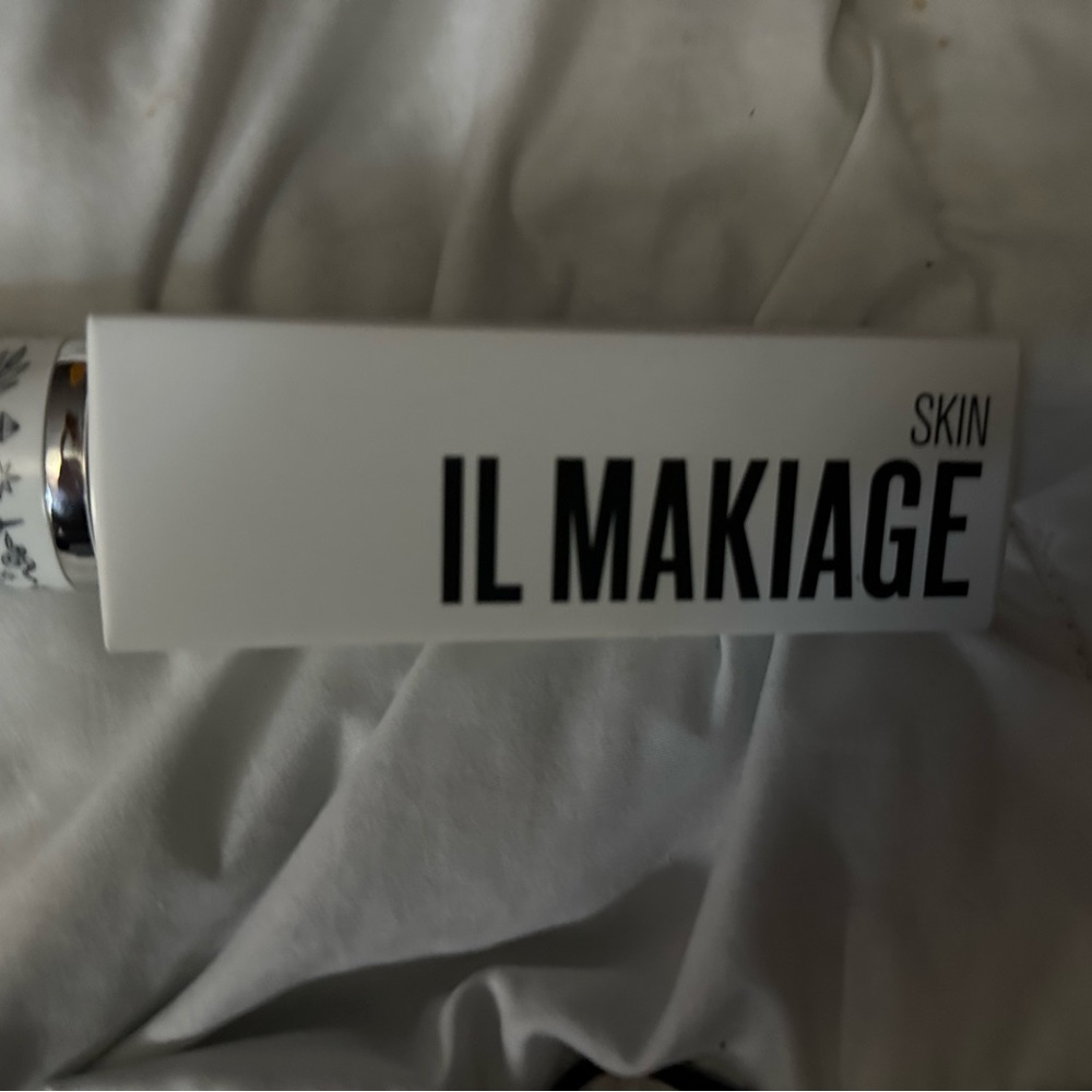 IL MAKIAGE Skin Tanning
